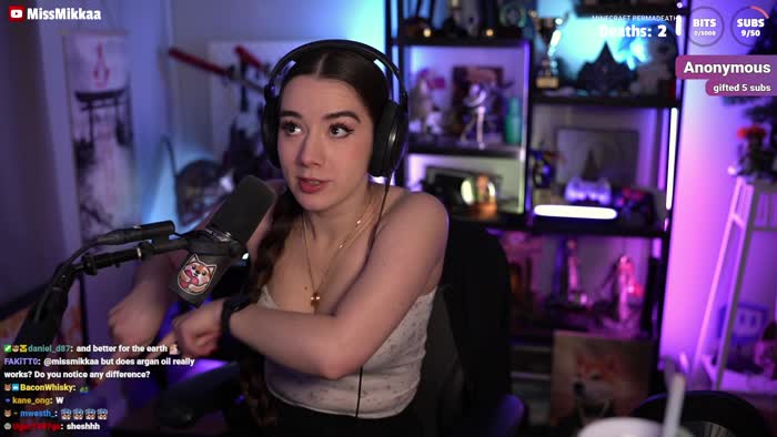 0fe2abbb56a4d1bd4fe7360efc799d409826d50690f00c9d4ac77888a22568e8 thumbnail