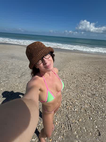 f0820e5053f13994311248c34e94f686d1de168aacf7c87d1df8e32bd7043f45 thumbnail