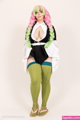 251892662123984431721928132564596643261 thumbnail