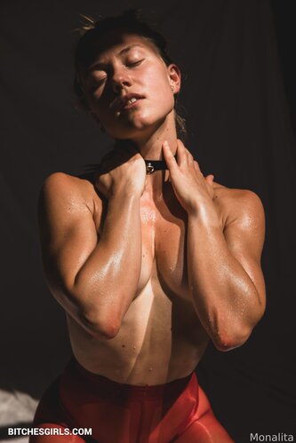 21573562992822585446539581874030484069 thumbnail