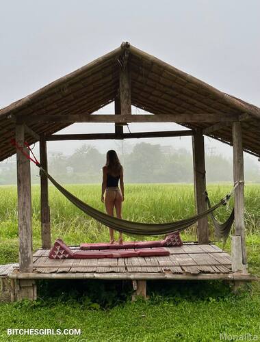 2398346179645558160040749287025135204 thumbnail