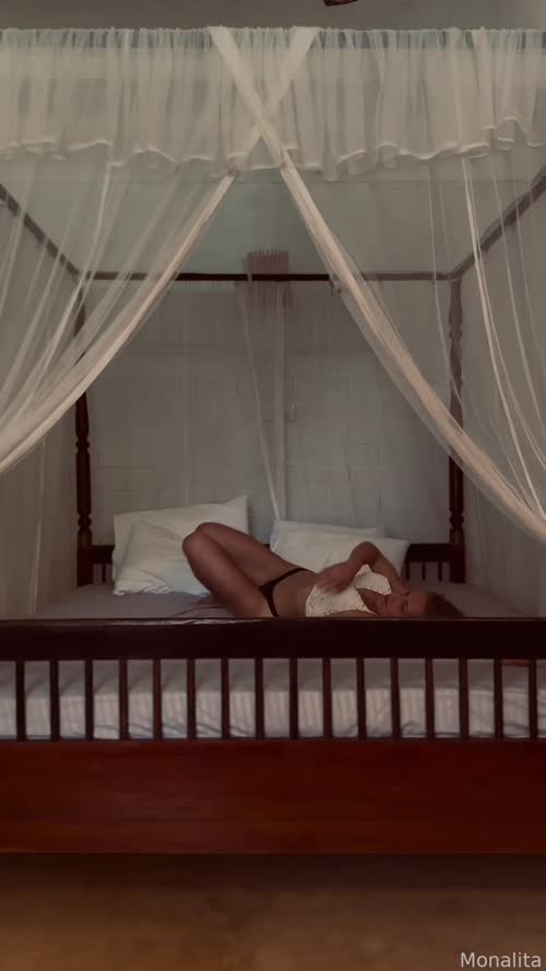 f17bc75d7c3dafc554221454c2cee4be9e877b78bc6bb3b7193e7c4a80ed65de thumbnail