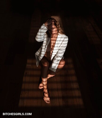 105622984657036504463613327766073673479 thumbnail