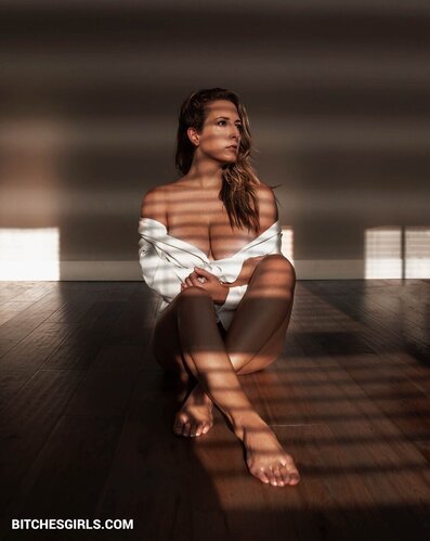 132482567922952174675619215687001056177 thumbnail