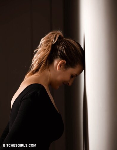 251036759241882649606452248042358444392 thumbnail