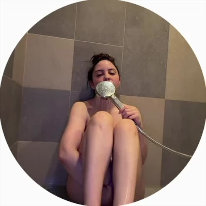 c65871714da75a6a464c53f988a4a9f27e148bc54bf0ee9f00a63b4c5fd3d3ea thumbnail