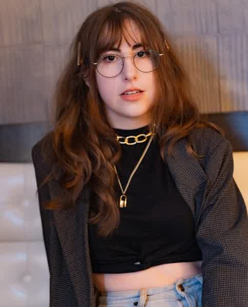 c0b1fcb931a188b8d27f0396fbb7ee083d12e2b6be22127023c85e63cca79fa5 thumbnail