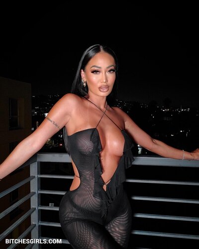 5419083848528605634970698990576729414 thumbnail