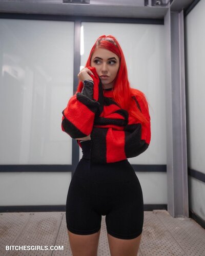 159600664135235979566529906938371608840 thumbnail