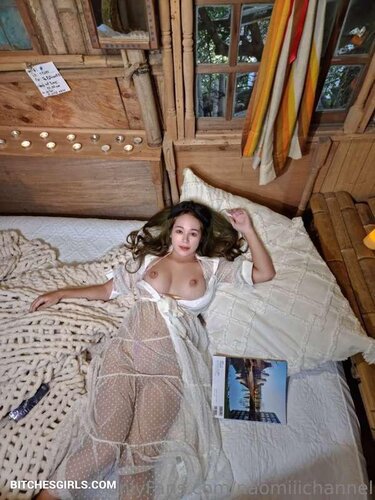 228458635259591393532533720432472321698 thumbnail