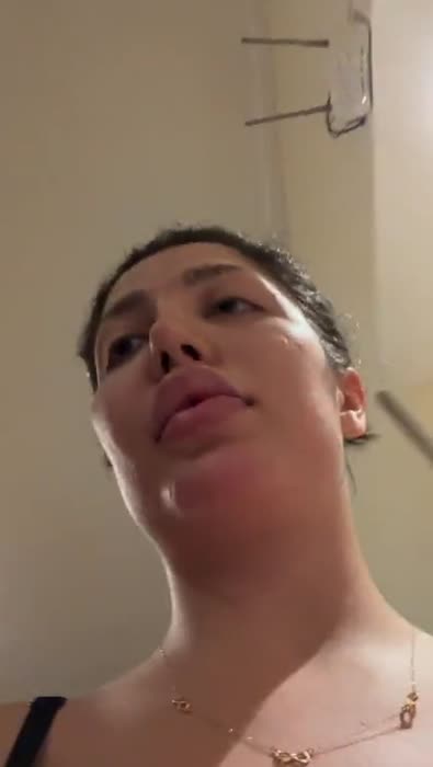 226906f210e566cfd05dc85f6c1d21df661aed98e9030fd198f10f25188c291d thumbnail