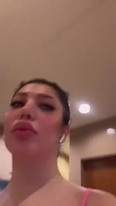 9f1747f667c063326228580565addf8c42ba24bed0292889e16b0c45c2b96f0d thumbnail