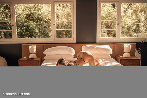 185263976659299184188017686292772939230 thumbnail