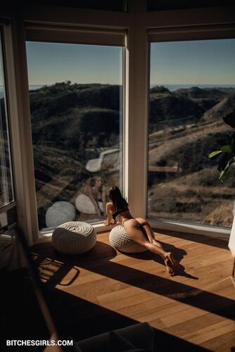 103993367236235660398414807980413207459 thumbnail