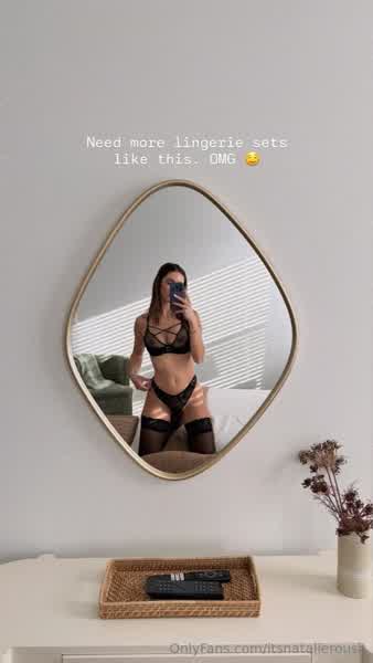 f9442757d75341fa1399a66a2ff1102642576112db327a79d1823dd2e83ee71a thumbnail