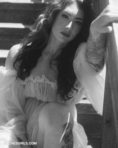 127836590505291746756798924119788662200 thumbnail