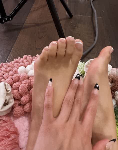 412c3c48cf4c51ff3eb12540fef4861db3437895df31b896d83e6498f4d3020c thumbnail