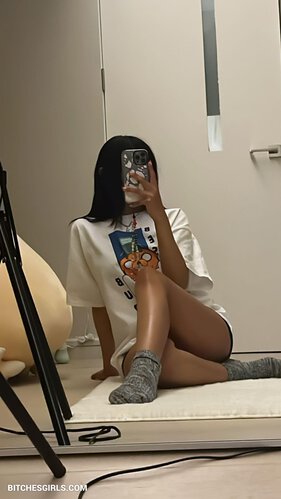 Neekolul Nude - Leaked Tits Photos