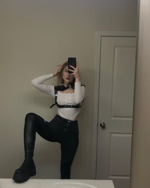 ce9c2cb2396cb9e793570c8208a1859400bc8549cd039737a699658b2b2024cb thumbnail