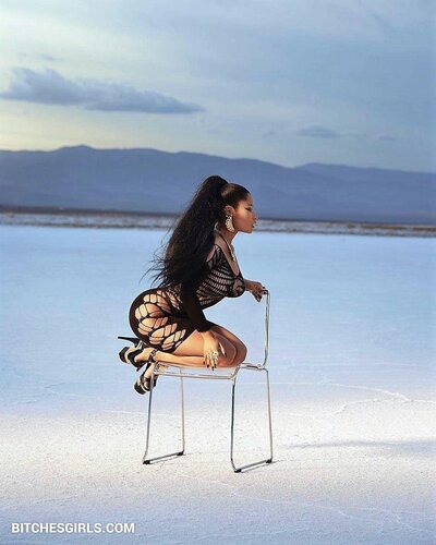 20311151220542802665454449523276146244 thumbnail