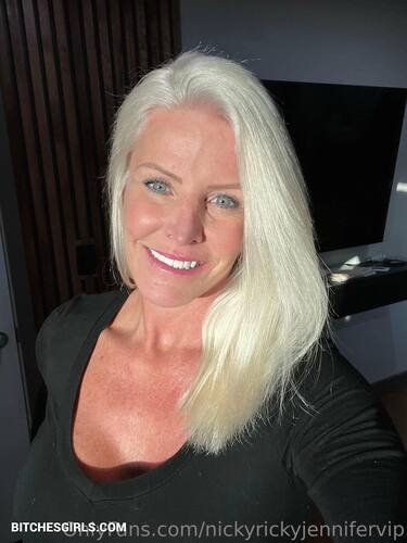 560933957440423270912466974421846564 thumbnail