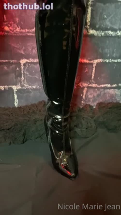 232814671910027111542612029241374487830 thumbnail