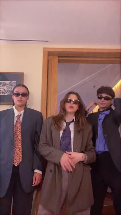 1e85fd6fa4de6ad3a4207bc8b3fafa54a684bfc61b7e49f18ff18cf24125a691 thumbnail