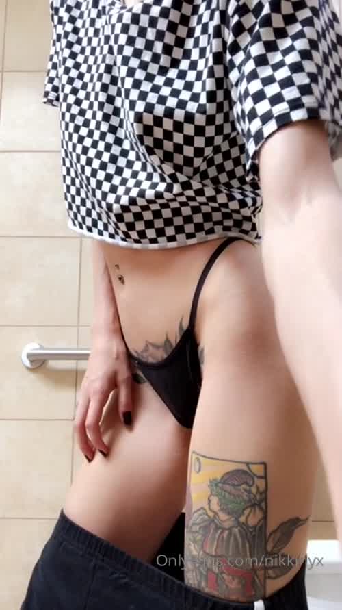 153974480936991307718410158322933715042 thumbnail