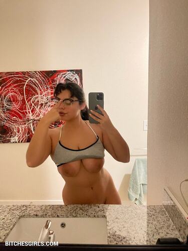 35644434445834179694439790430728581863 thumbnail