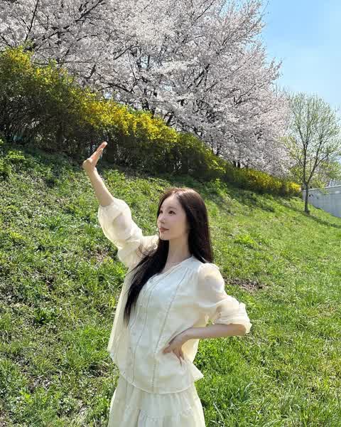 b9dba8748e97c81cea60a7e97d68303dd2034f310506747666e431a2d0fa3340 thumbnail