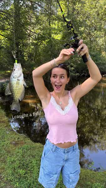 16e1214b67d7dab08a4861ab6a305df5a2f6ed97635dad14dfe2732ab9263f4d thumbnail