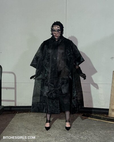 185405299957543651336807923917490931608 thumbnail