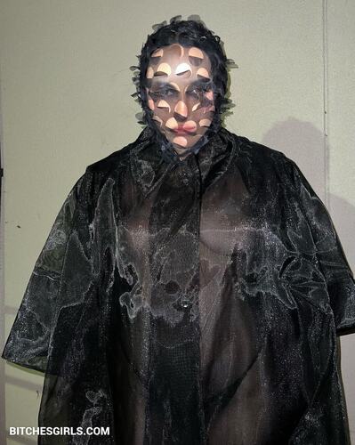 236870607926919628523646007027578951265 thumbnail