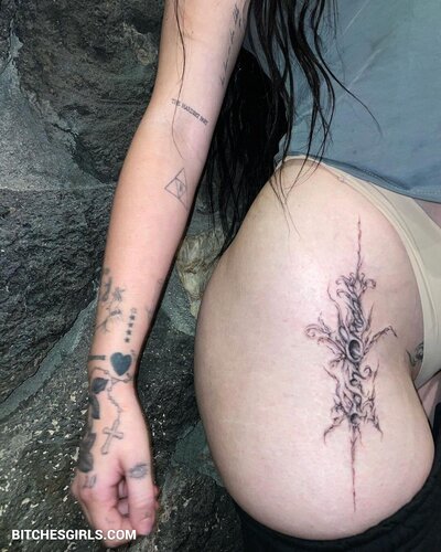 Noah Cyrus Nude Celebrities - Noahcyrus Celebrities Leaked Nudes