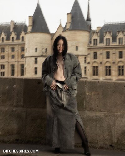 83276309983371607176329805852867289207 thumbnail