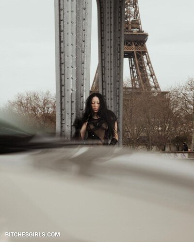 334416074434588594084251670919905147675 thumbnail