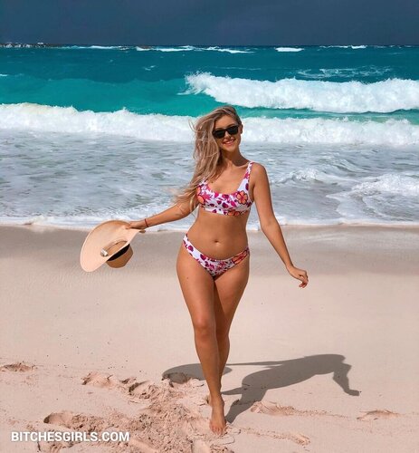 134926514832100510833902242803847558911 thumbnail