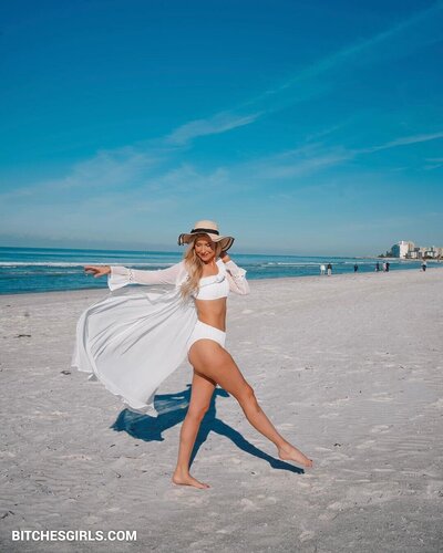 25059768552073040426185592509245366851 thumbnail