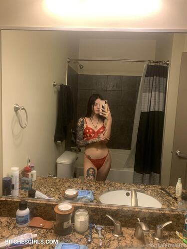 308428750229886616186945029433504896107 thumbnail