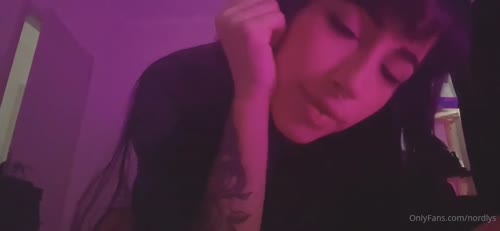 275899362741742918328639087530662661615 thumbnail