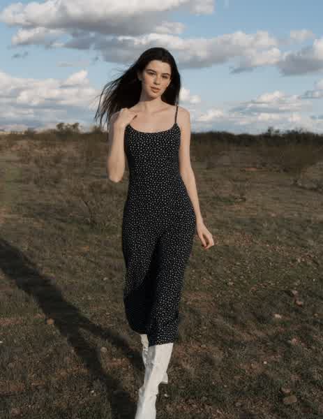 a9b2d5775208afbd83e2bef2eb13bf8743cc8320b325d18f35ed0f55fd561da2 thumbnail