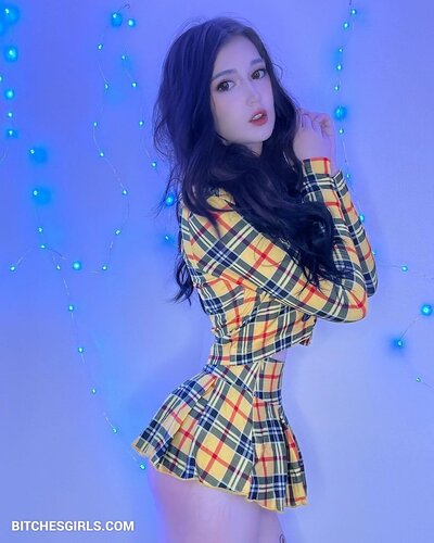 105827038186703518519995652172896033864 thumbnail