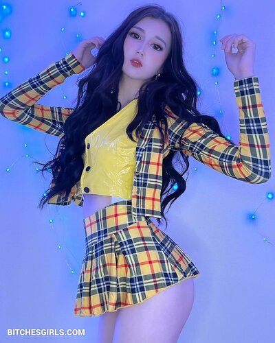 216480340897032062008310785600030364854 thumbnail