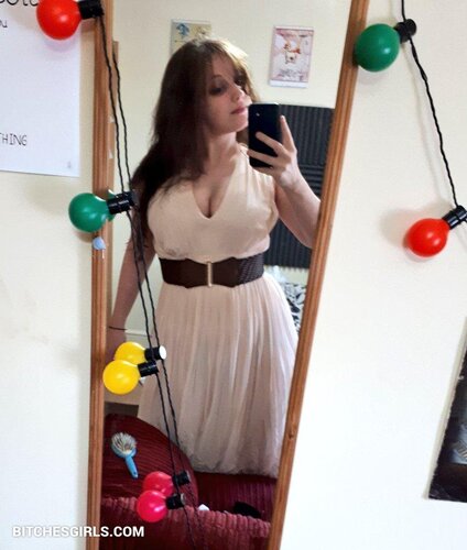 338515447606219993801815801646834884650 thumbnail