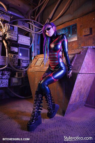 72631747575811396948106856578187915643 thumbnail