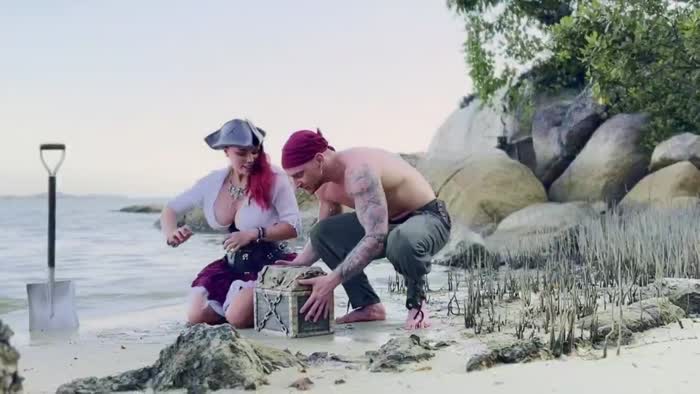 395da84c7326209da0fa2e2c5bb497739da96d6db6dc3f217512fb9cfc03acac thumbnail