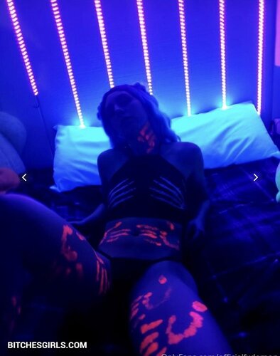 4227149147272943389878257063946056103 thumbnail