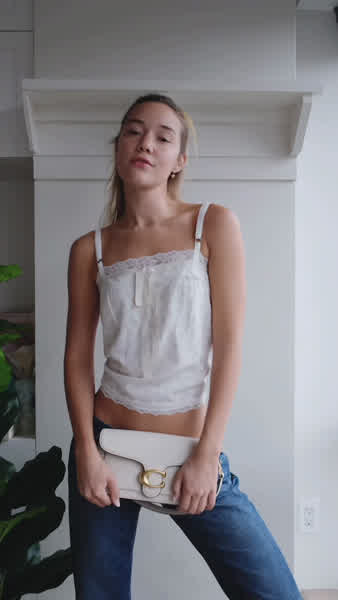 c4b20a246f2d63a8f83aa1cd3240689e29d9011bee74f5caf5d012e1be58e453 thumbnail