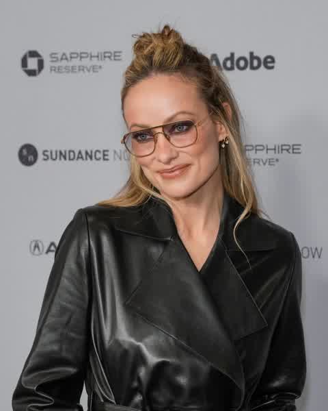 5b6c4da973905b92f570726decd58b3e4b85b2b67cf667716f46a5b50b38ff1c thumbnail