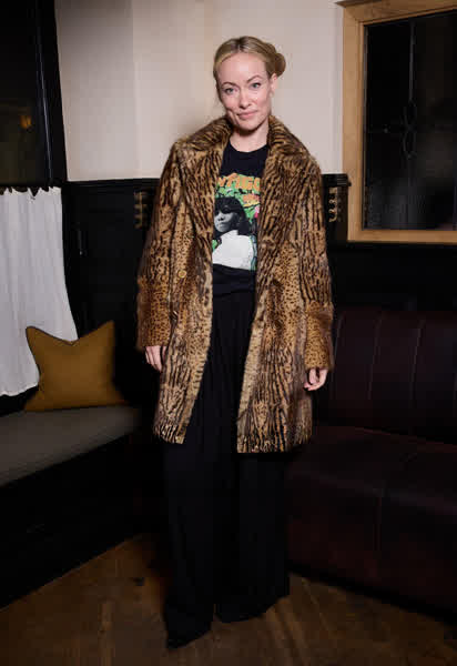 c7926a389daa64f3b7353bee28e4181b2bb57f1d6593b6c0abe71d324e57d412 thumbnail